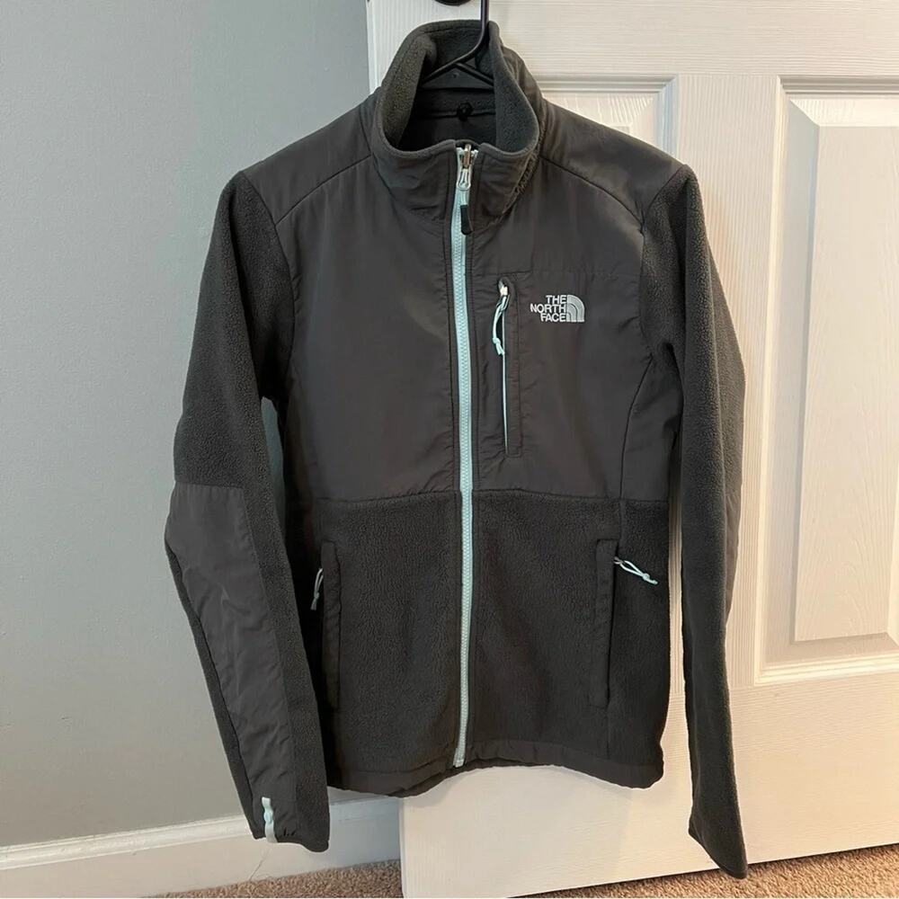 The North Face Women's Black Fleece Jacket with Mint Trim